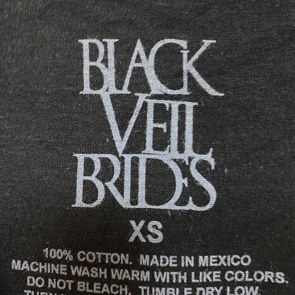 Black Veil Brides Metal Rock Tshirt Size Extra Small - Picture 4 of 4